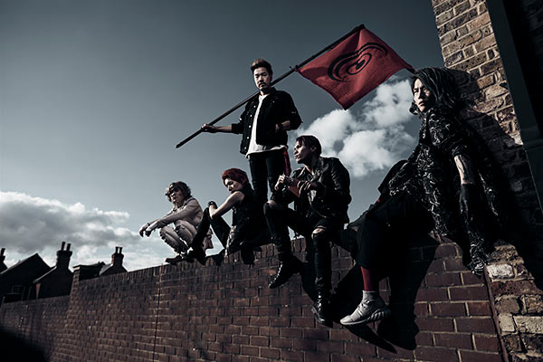 ap_crossfaith.jpg 600¡ß400 50K